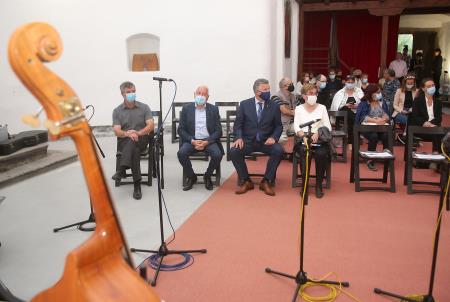 Podpis namere za digitalizacijo arhiva ljudskih pesmi Notranjske 06 FOTO LJUBO VUKELIČ